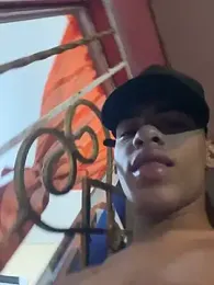 Antonelo_blake webcam stripchat model stream image