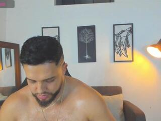 Justin Knox webcam model stream image