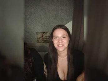 Alica-and-Angelina webcam bongacams model stream image