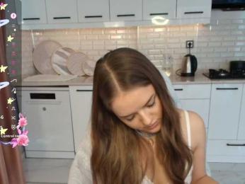 Lunaaaura webcam bongacams model stream image