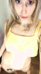 Florcitapole webcam model stream image