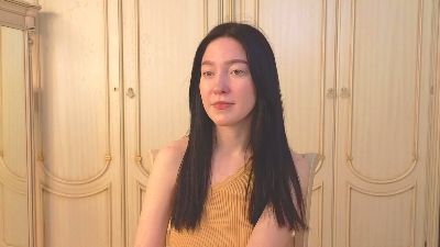 MoireFoulks webcam model stream image