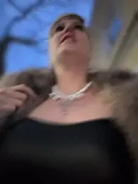 Sexybiene969 webcam model stream image