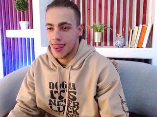 Patrick Senova webcam model stream image