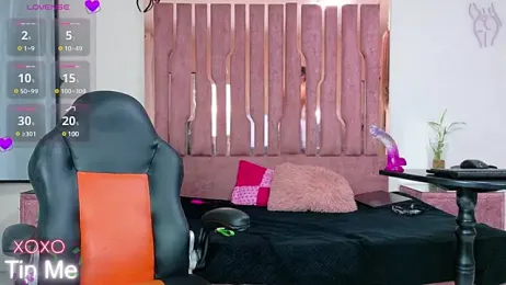 CharloteWalker webcam model stream image