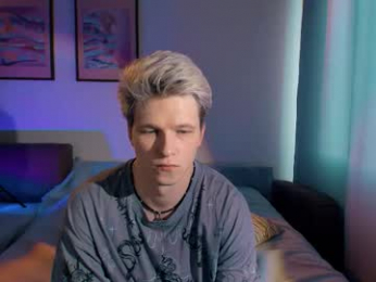 brestonsweet webcam model stream image