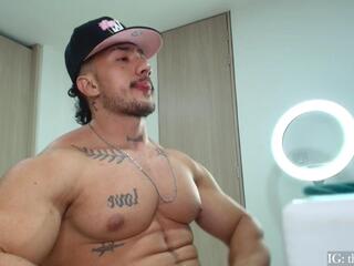 Nikolay Lisin webcam model stream image