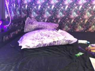 qnibee webcam model stream image