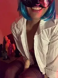 MaskeliParti webcam stripchat model stream image