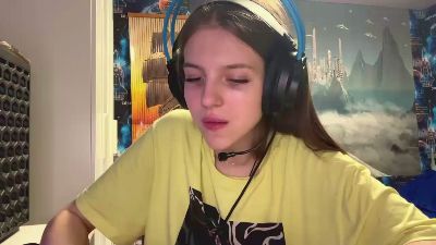 ReynaCoppage webcam model stream image