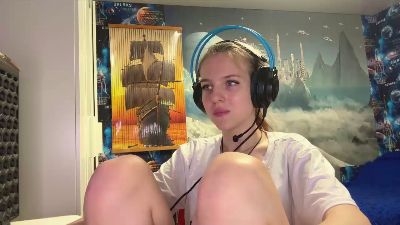 ReynaCoppage webcam model stream image