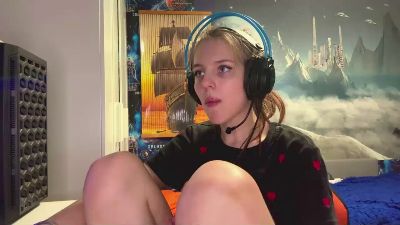 ReynaCoppage webcam model stream image