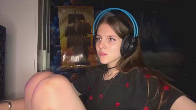 ReynaCoppage webcam model stream image