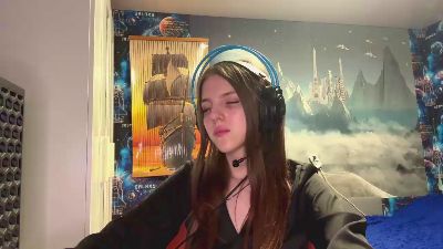 ReynaCoppage webcam model stream image