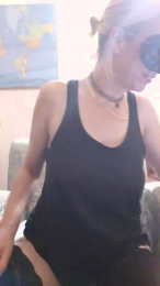 MARUSHA_ webcam model stream image