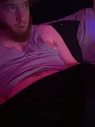 GenitalWars webcam model stream image