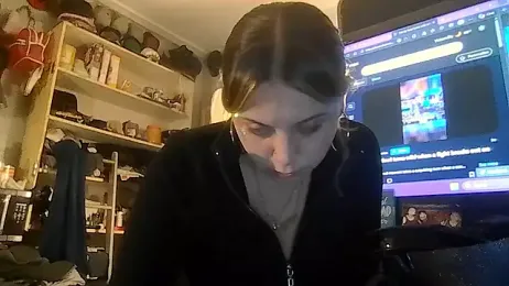 ShysluutGia webcam model stream image