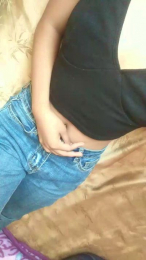 Lollymah webcam model stream image