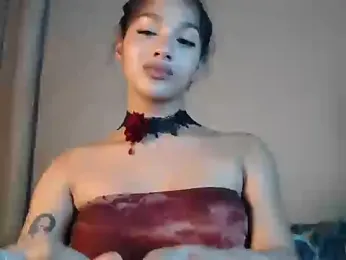 itsmekarinaaa webcam model stream image