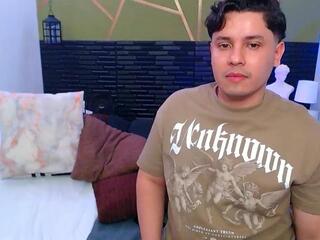 Jordan Velez &amp; Rooney Saenz webcam model stream image