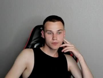 robert10211 webcam model stream image