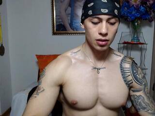 Adams Collims webcam model stream image