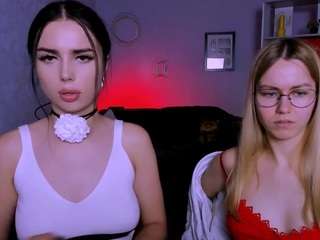 adalina-summer webcam camsoda model stream image