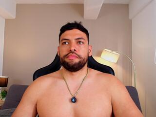 Jerome V webcam model stream image