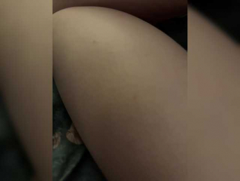 Molodenikiepara webcam model stream image