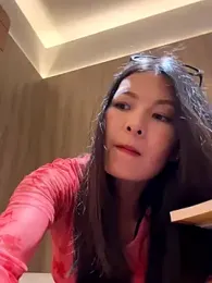 Ninazhang webcam model stream image