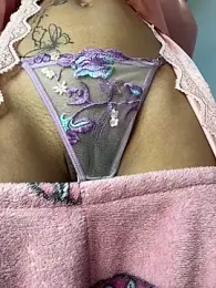 zoe_storm webcam model stream image