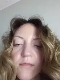 KattyLuuu webcam model stream image