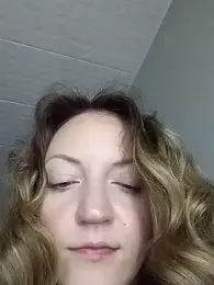 KattyLuuu webcam model stream image