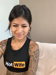 mrskarmaa webcam stripchat model stream image