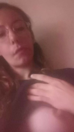 cruellathebills webcam model stream image