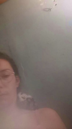cruellathebills webcam model stream image