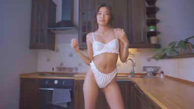 ElletteBenny webcam model stream image