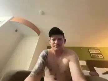 skittlez82 webcam model stream image