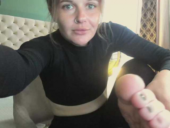 MaribelRiver webcam model stream image