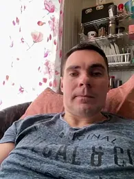 Rowing199456 webcam stripchat model stream image