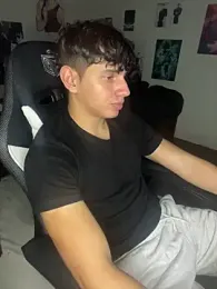 hyungboy webcam stripchat model stream image