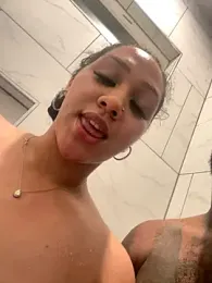 Lickplayofficial webcam model stream image