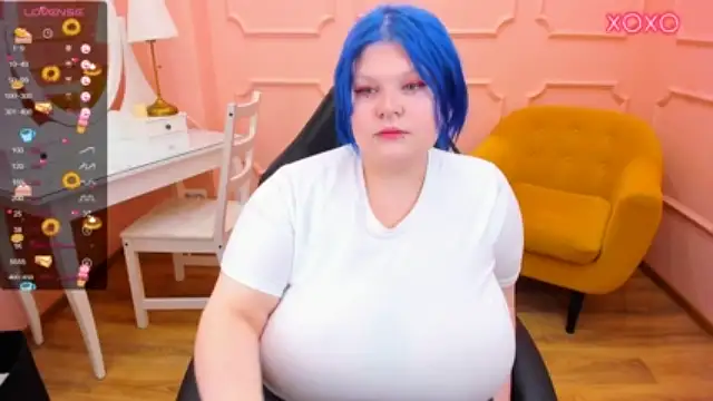 AuroraDemoni webcam model stream image