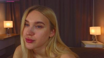 GladysBaggv webcam model stream image