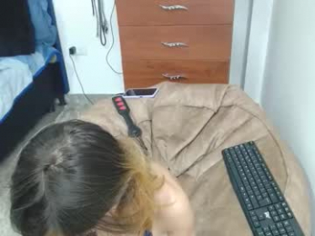 kratos_and_afrodita webcam model stream image