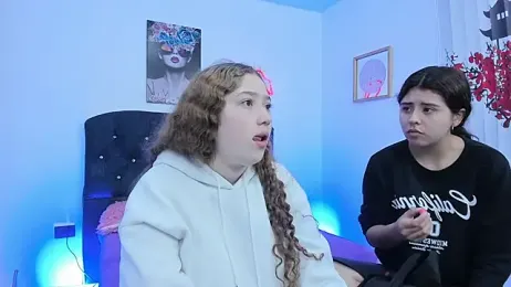 valeria_and_zoe webcam model stream image