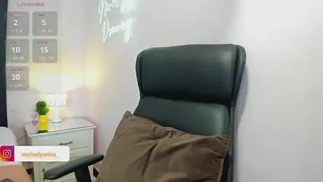 MelodyWinx webcam model stream image