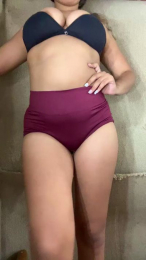 Nadiasabri webcam model stream image