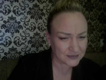 Pavuhi webcam model stream image