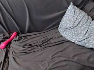 petiteandsweet69 webcam model stream image
